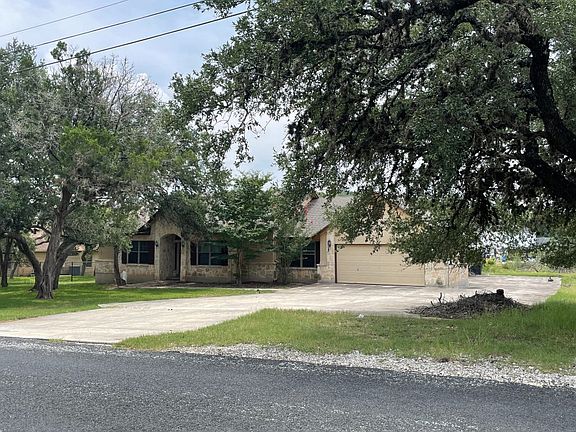 2nd image of 26215 Timberline Dr