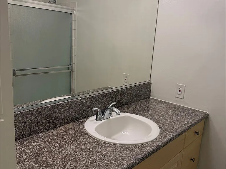 224 Lomita St — Photo 15