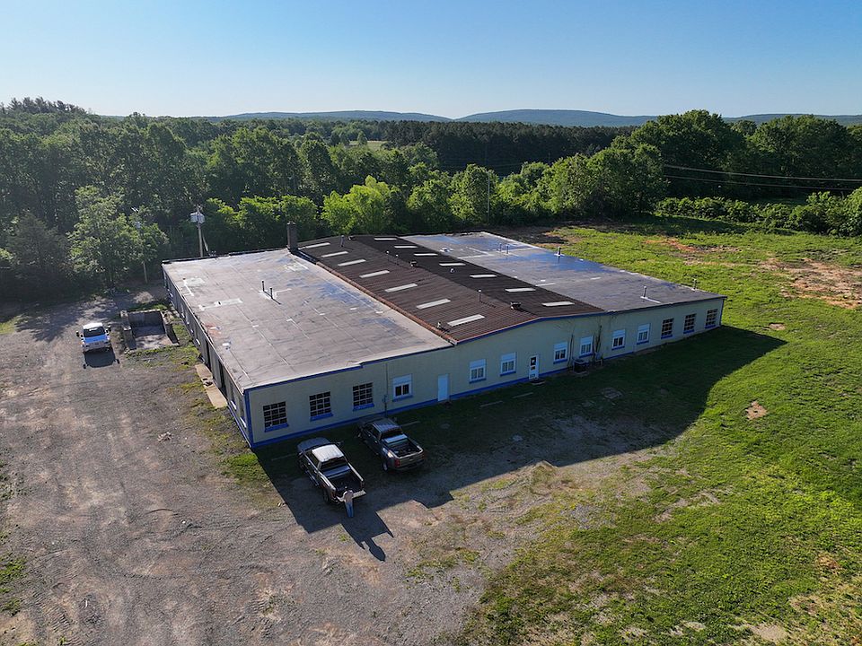 1st image of 1025 Center Dr