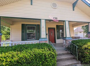 136 W Bryan Ave, Sapulpa, OK 74066
