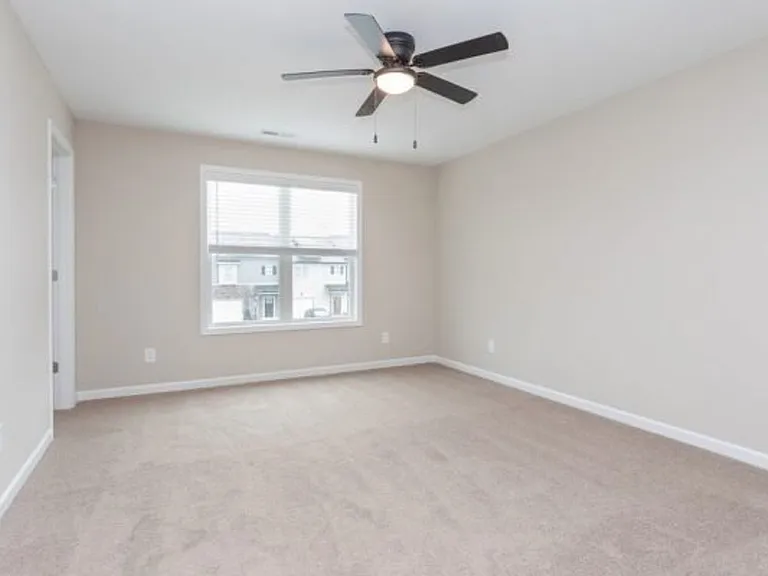 5346 Greystoke Pl — Photo 28