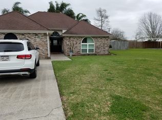 311 E Woodlawn Ranch Rd, Houma, LA 70363
