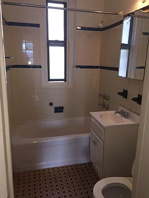 Rented by null | media 5