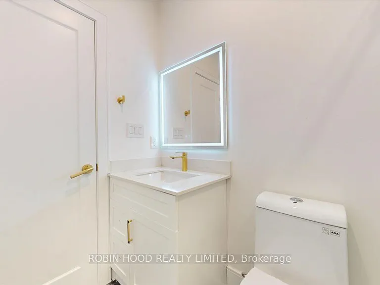 239 Christie St #2 — Photo 14