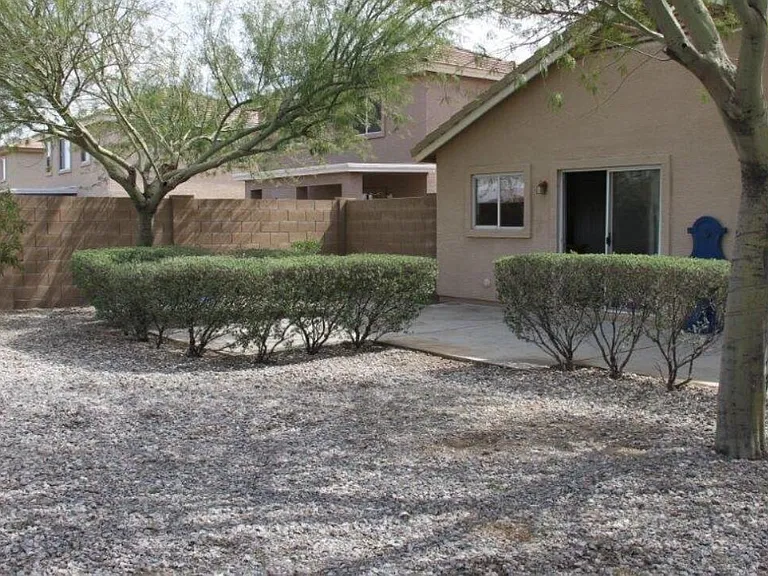22660 W Adams Dr — Photo 3