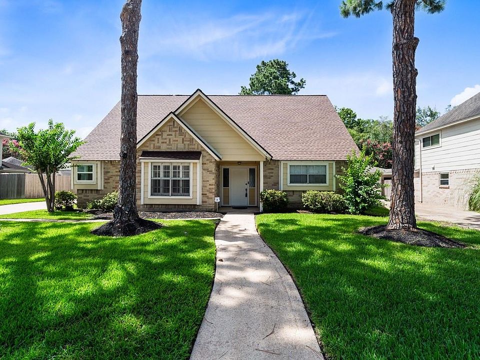 1st image of 22414 Bucktrout Ln