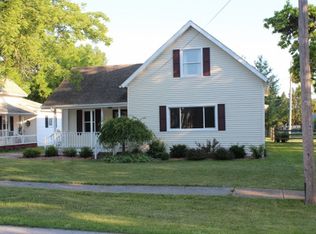 107 Perry St, Haskins, OH 43525