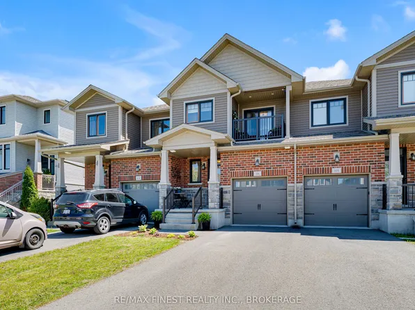 106 Dr Richard James Cres, Loyalist, ON K7N 0B9