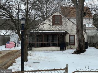 535 Roosevelt Ave, Glendora, NJ 08029