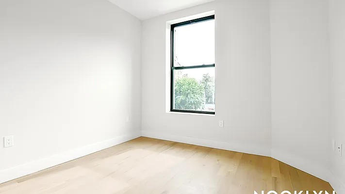 Rented by Nooklyn NYC LLC | media 13