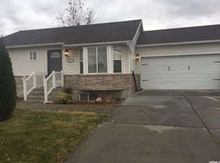 695 W 275 N, Layton, UT 84041
