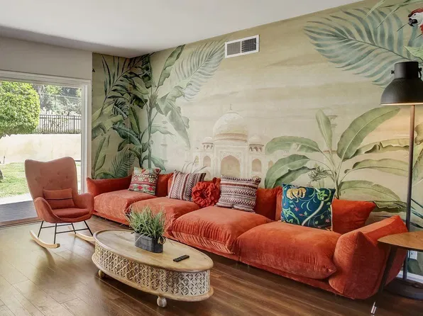 2140 S Juniper St, Escondido, CA 92025