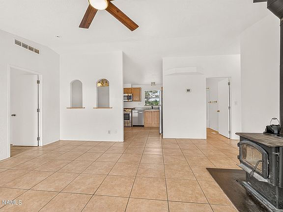 3rd image of 12835 Salinas Trl