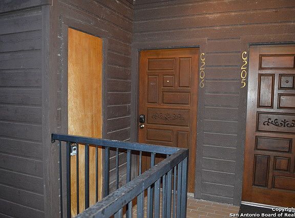 2nd image of 371 W Lincoln St APT C206
