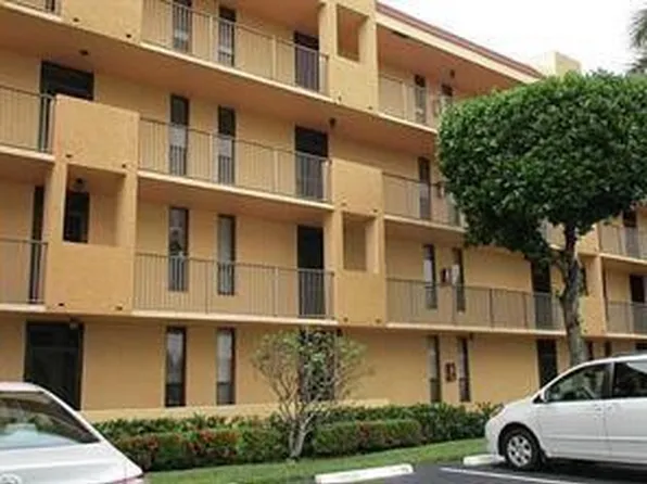 6010 CORAL LAKE Drive #110, Margate, FL 33063