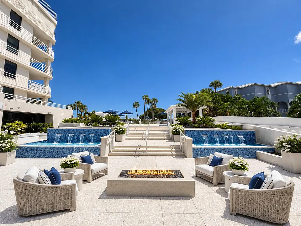 176 Helios Dr #108
