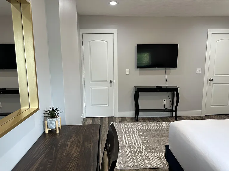 1123 Sidney St — Photo 17