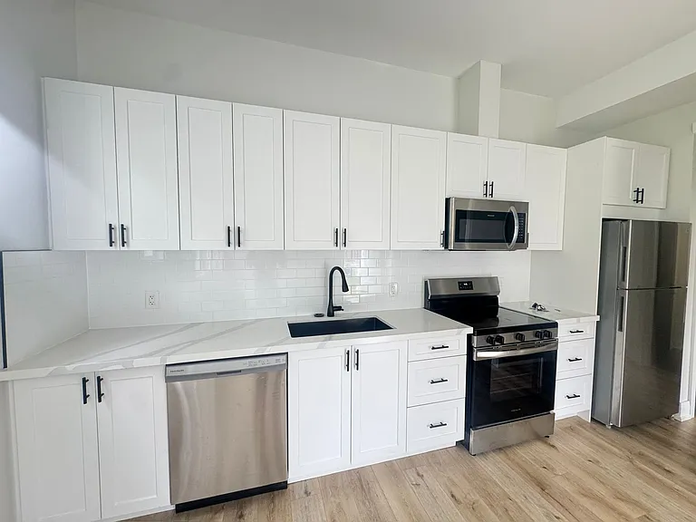 125 Mount Albion Rd #4 — Photo 11
