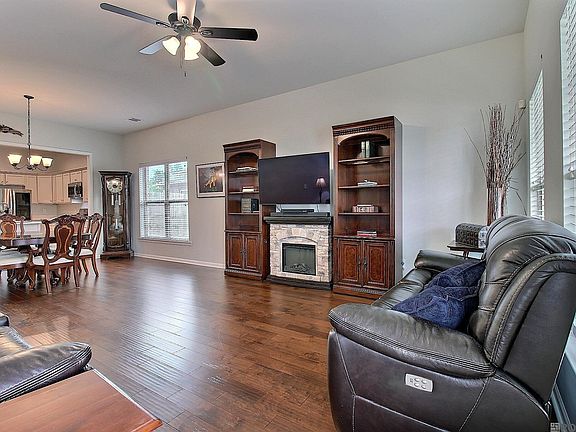 4th image of 38343 Brown Rd