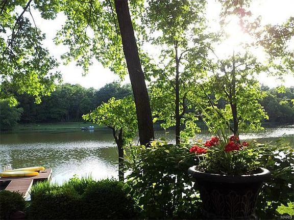 Private dock - Perfect for fishing & kayaking