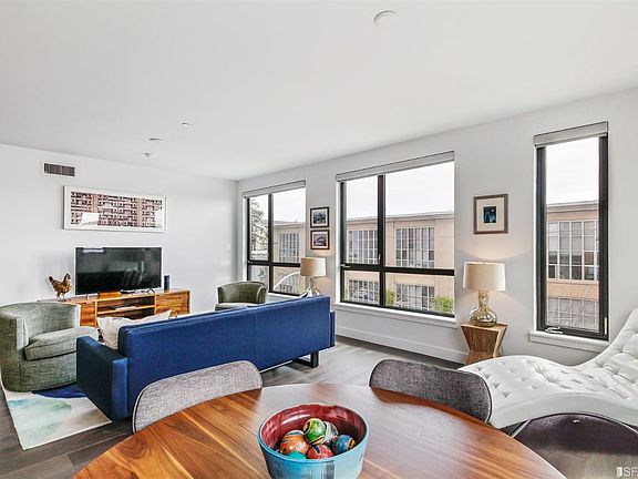 4th image of 1300 22nd St APT 308