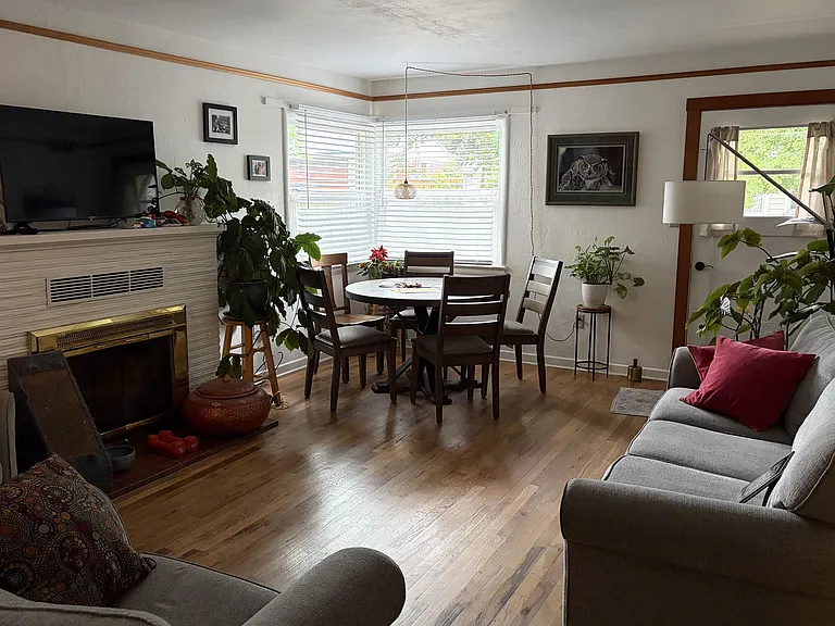478 Ray Ln — Photo 8