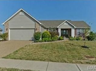 301 Schmidt Dr, Wentzville, MO 63385