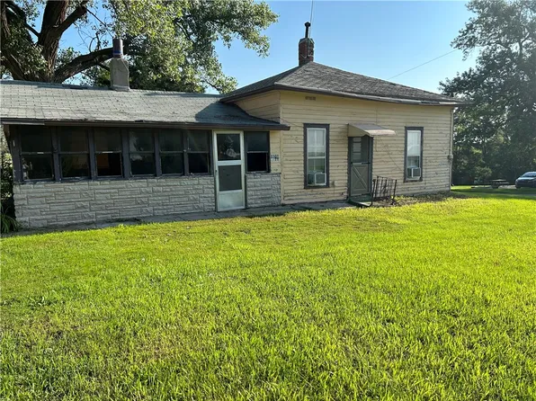 1101 Patt St, Creston, IA 50801