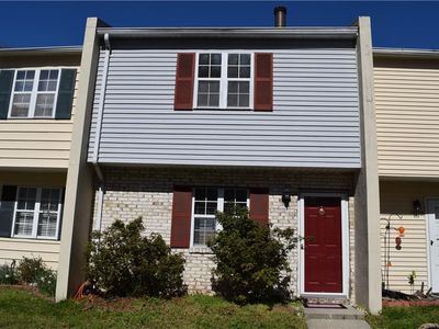 12773 Woodside Ln, Newport News, VA, 23602