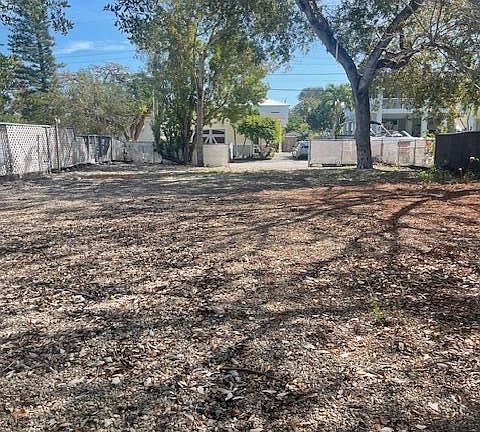 4th image of 245 Cuba Rd