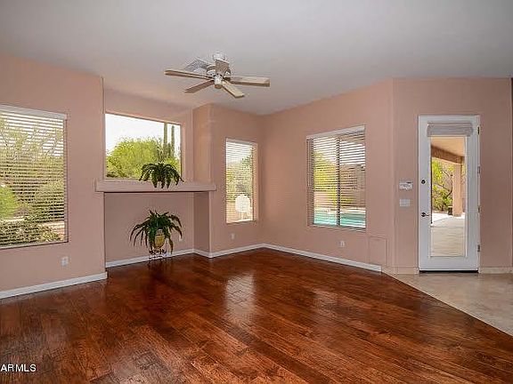3rd image of 5226 E Calle de las Estrellas --