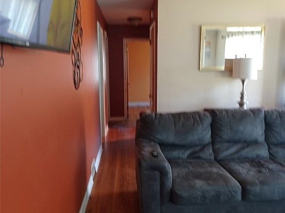 4th image of 1460 Eastland Ave SE