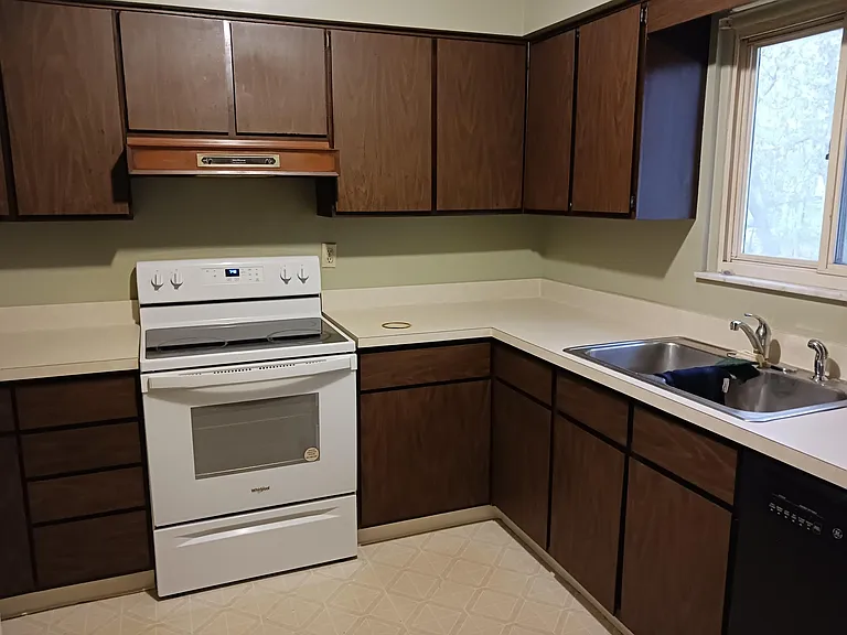 1065 Northcrest Dr #1065 — Photo 21