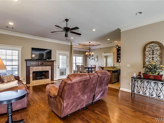5th image of 12547 Cottage Ln