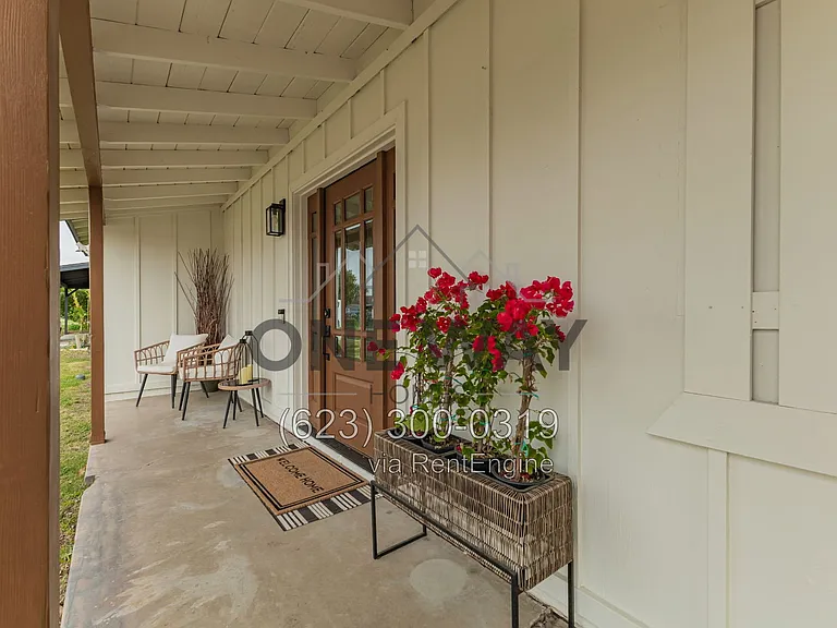 107 S Catalina St — Photo 5