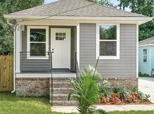 101 4th St #A, Chalmette, LA 70043