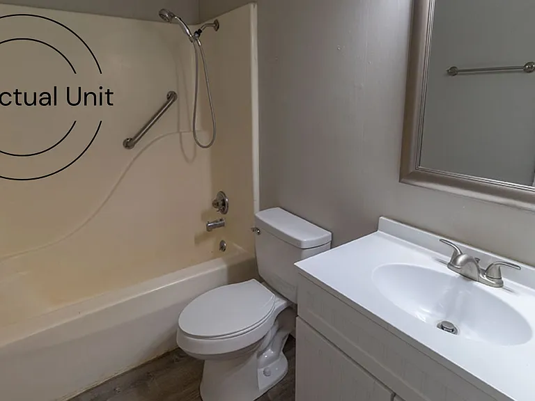 7220 N Moberly Dr — Photo 17