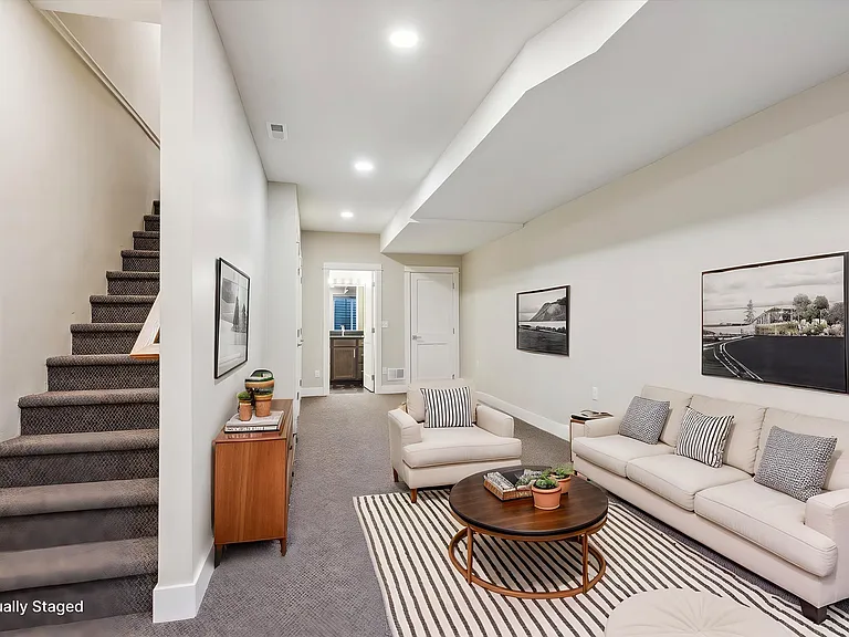 3943 W 12th Ave — Photo 20