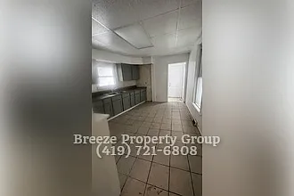 2 bed, 897 sqft, $875 — Photo 2