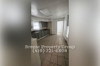 2nd image of 2564 Foraker Ave