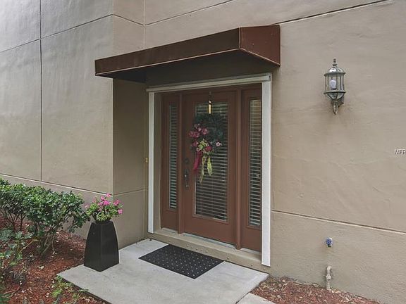 2nd image of 174 Valencia Cir