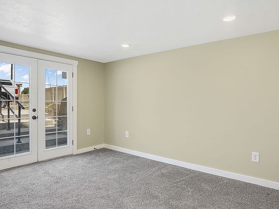 5th image of 259 E Main St N #2