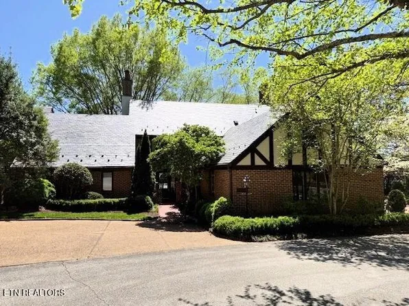 2239 Lake Ln, Knoxville, TN 37919