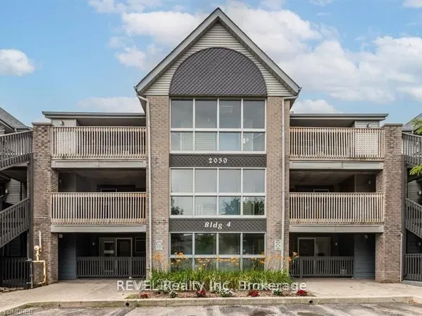 2030 Cleaver Ave Unit 317, Burlington, ON L7M 4C3