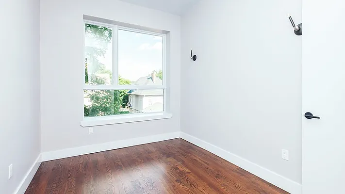 Rented by Nooklyn NYC LLC | media 27