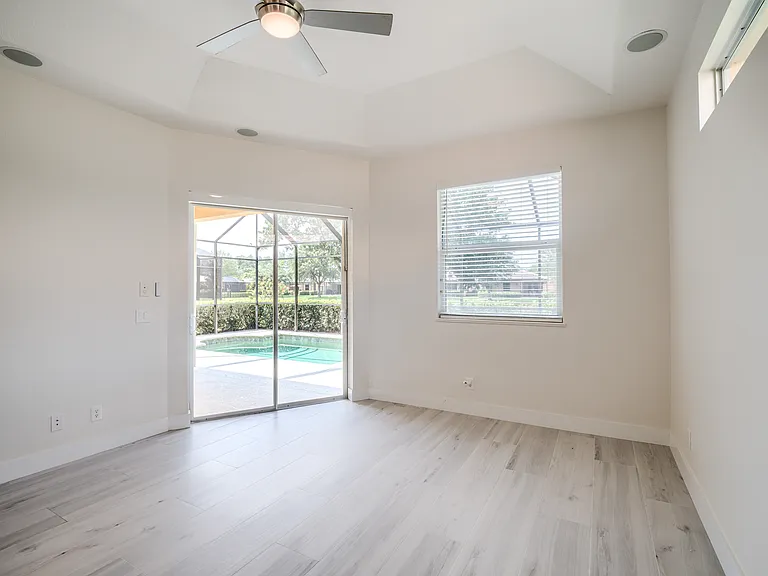 14854 Toscana Way — Photo 37