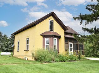 5299 Lovers Lane Rd, Belgium, WI 53004