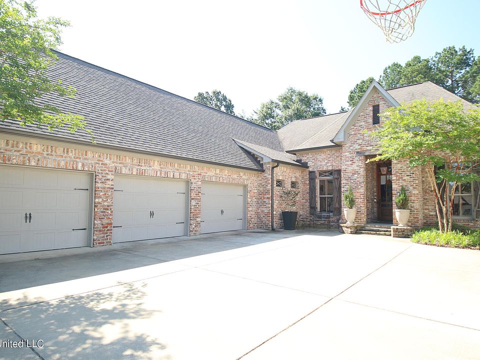 145 Ironwood Plantation Blvd, Madison, MS 39110 Zillow