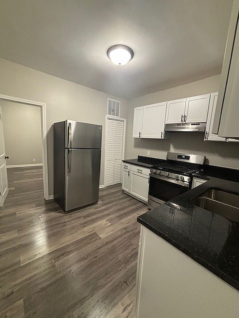 1st image of 456-460 Locust St #17397394