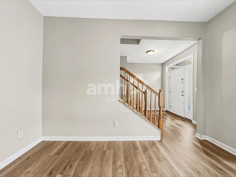 111 Leather Leaf Ln — Photo 7